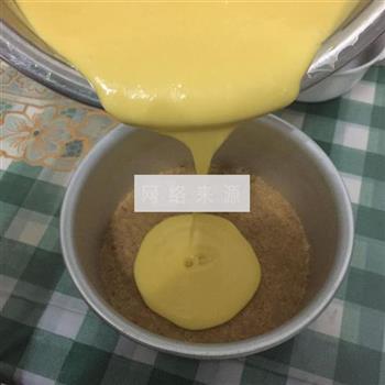 芒果流心蛋糕的做法步骤7