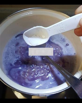 紫薯酸奶麦片的做法步骤2