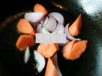 蔬菜海鲜汤的做法步骤3