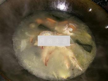 蔬菜海鲜汤的做法步骤6