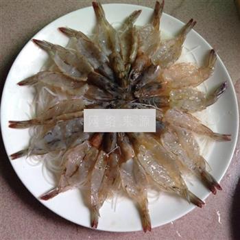 蒜香粉丝蒸虾的做法图解4