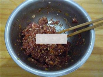 猪肉三鲜锅贴的做法图解2