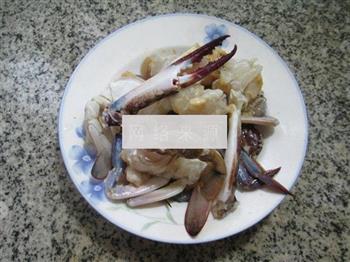 青菜圆素鸡煮螃蟹的做法图解3
