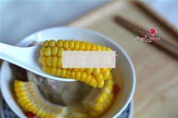 玉米排骨汤的做法步骤9