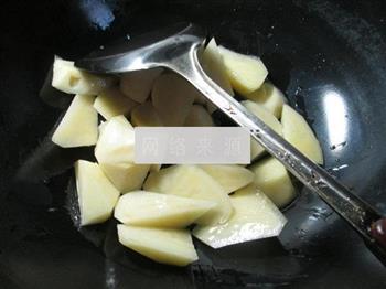 扁豆煮土豆的做法步骤3