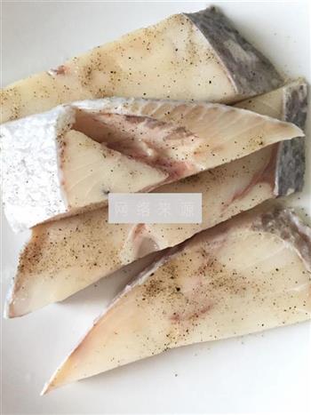 香煎鳕鱼的做法步骤1