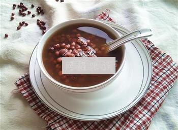 薏米红豆汤的做法步骤3