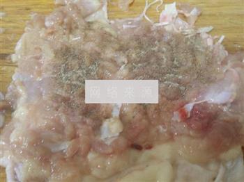核桃杂蔬鸡肉卷的做法步骤4