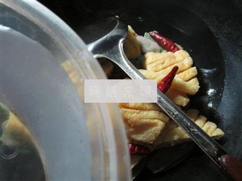 扁豆煮兰花豆腐干的做法步骤4