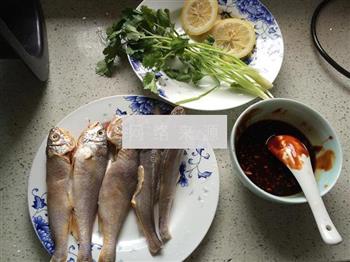 海鲜酱烤鱼的做法步骤1
