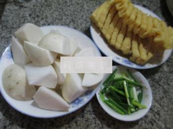 兰花豆腐干烧萝卜的做法步骤1