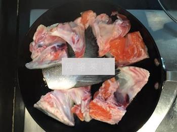 韩式三文鱼炖豆腐的做法图解3
