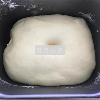 奶油花朵面包的做法步骤4