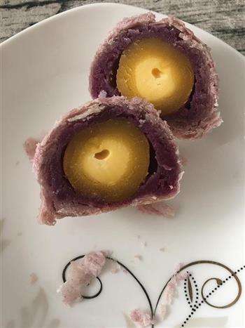紫薯蛋黄酥和红豆蛋黄酥的做法步骤35