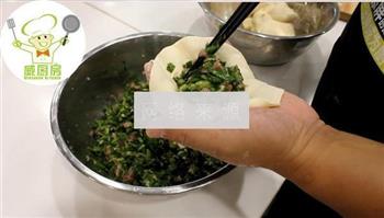 韭菜猪肉包子的做法步骤4