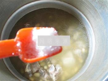 黄豆排骨汤的做法图解8