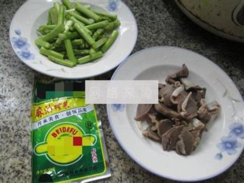 榨菜丝芦笋炒鹅胗的做法步骤1