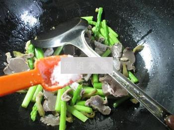 榨菜丝芦笋炒鹅胗的做法步骤5