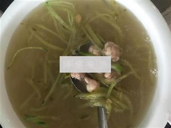 海蛎酸辣汤的做法步骤5