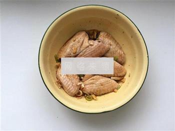 空气炸锅版蜜汁鸡翅的做法步骤2