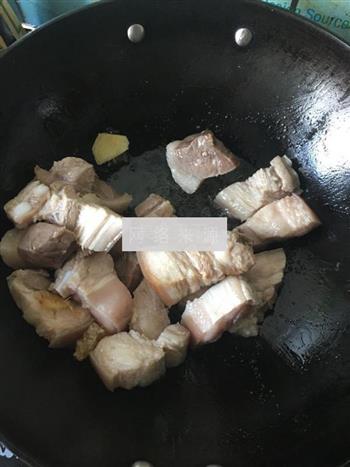 茭白红烧肉的做法步骤1