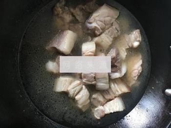 茭白红烧肉的做法步骤2