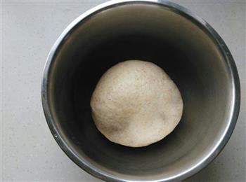 低脂麦麸紫薯面包的做法步骤3