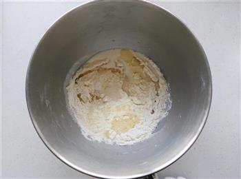 爱心椰蓉千层面包的做法步骤2