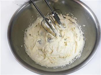 奶油霜裱花蛋糕的做法步骤12