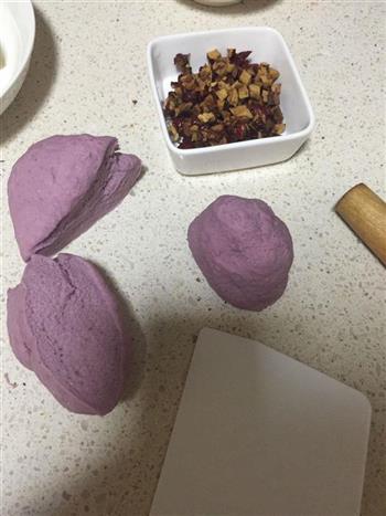 紫薯红枣发糕的做法步骤2