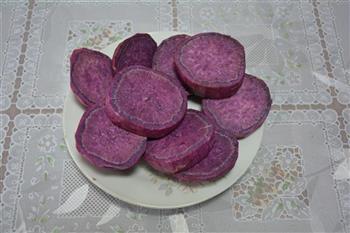 紫薯花卷的做法图解1