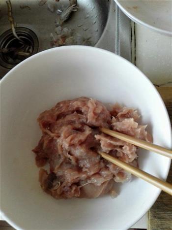 猪肉鲜虾馄饨的做法步骤2