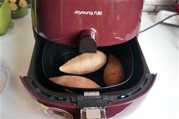 空气炸锅烤红薯的做法步骤2