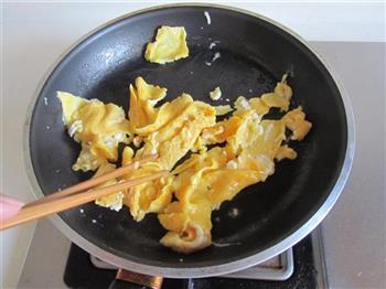 洋葱炒鸡蛋的做法图解4