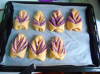 南瓜紫薯面包的做法步骤15