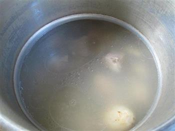 香芋排骨汤面的做法步骤5