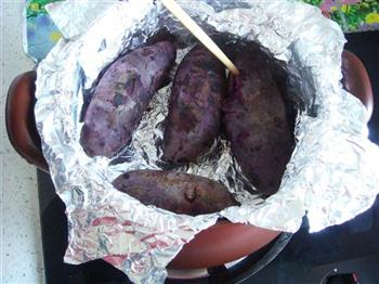 坤博砂锅烤红薯的做法图解9