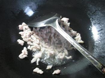 榨菜肉丝大米粥的做法步骤3