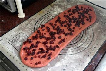 红曲蔓越莓面包的做法步骤10