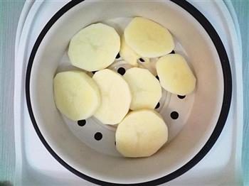 酥炸土豆球的做法步骤1