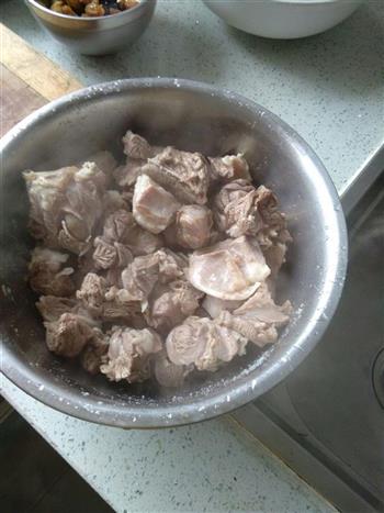 柱侯羊肉菠菜面的做法步骤1