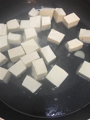 客家草菇蠔汁溜豆腐的做法图解4