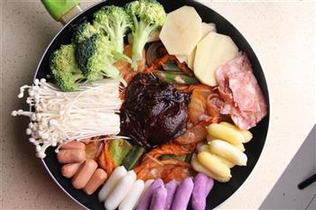 韩式年糕火锅的做法步骤5