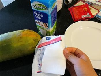 木瓜撞奶的做法步骤1