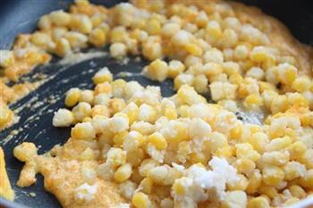 咸蛋黄炸玉米粒的做法图解8