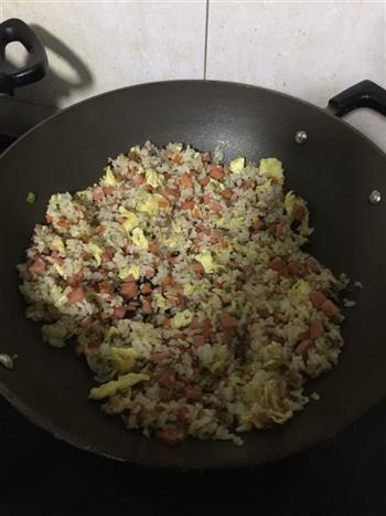 海米火腿蛋炒饭的做法步骤8