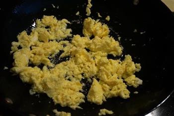 鸡蛋炝炒米粉的做法步骤8