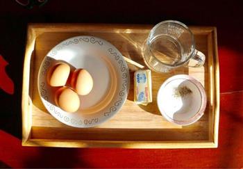 英式炒鸡蛋的做法步骤1