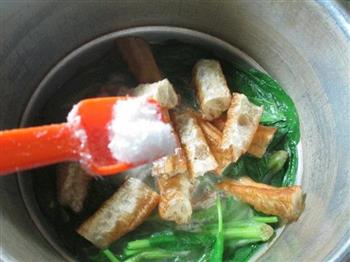 油条菠菜排骨汤的做法步骤10