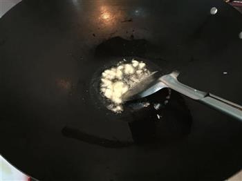 鸡蛋炒蟹的做法步骤2